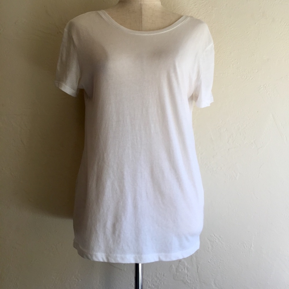VS White Short Sleeve Tee Shirt Sexy Peekaboo Back